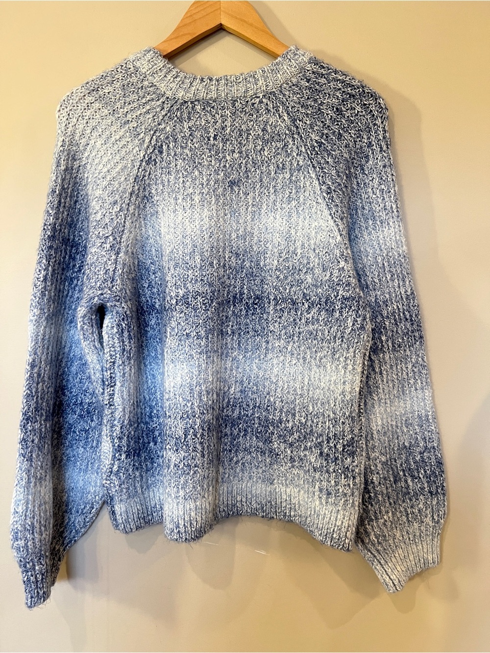 Denver Hayes NWT Blue Ombre Chunky Knit Sweater Women’s Large - Picture 4 of 6
